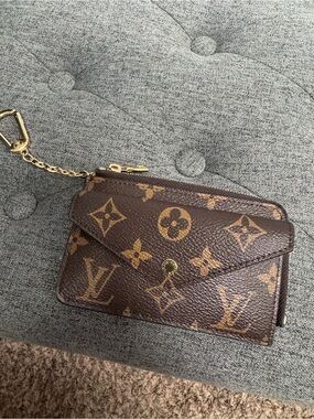 Faux Louis Vuitton Brown Monogram Key Pouch Wallet